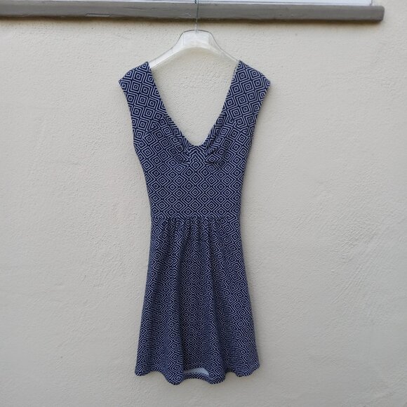 Anthro Postmark Diamond Batik/Geometric Print Back Cut Out Dress Size 8 - Picture 3 of 13